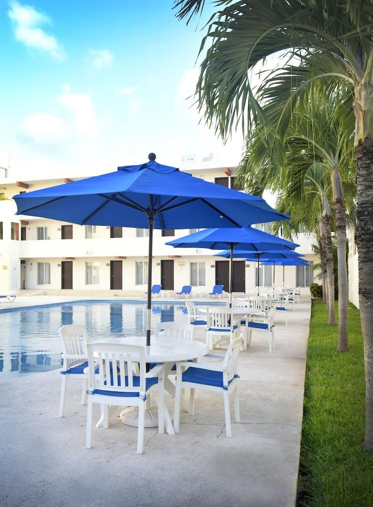 Hotel Bonampak Cancún Exterior foto