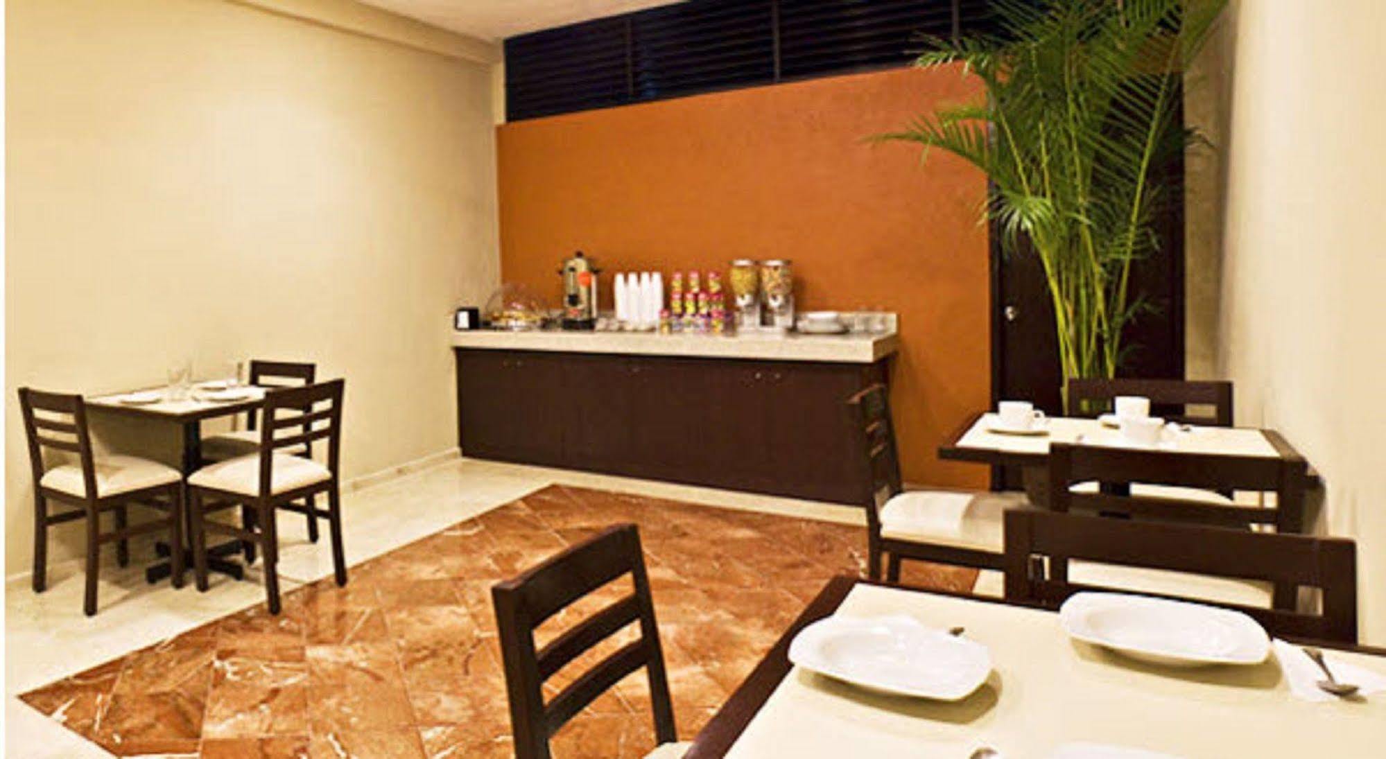 Hotel Bonampak Cancún Exterior foto